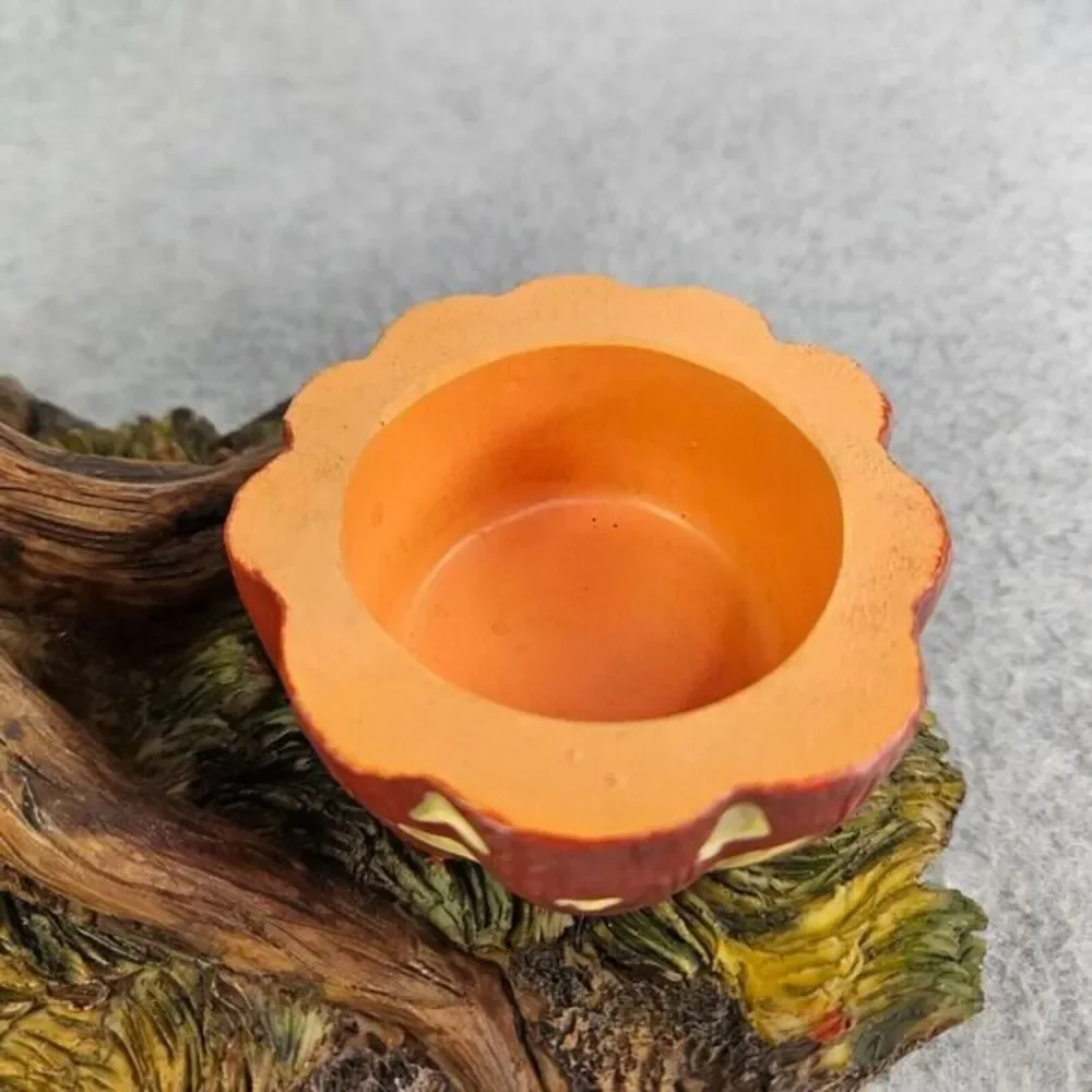 Yankee Candle Halloween Haunted Tree Tart Wax Warmer RARE Witch Ghost Bat Spooky